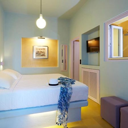 Caldera Gem Suites Fira (Santorini) Ngoại thất bức ảnh